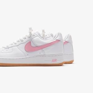 NikeAir Force 1 Low Retro - White / Pink Gum / Yellow / Metallic Gold